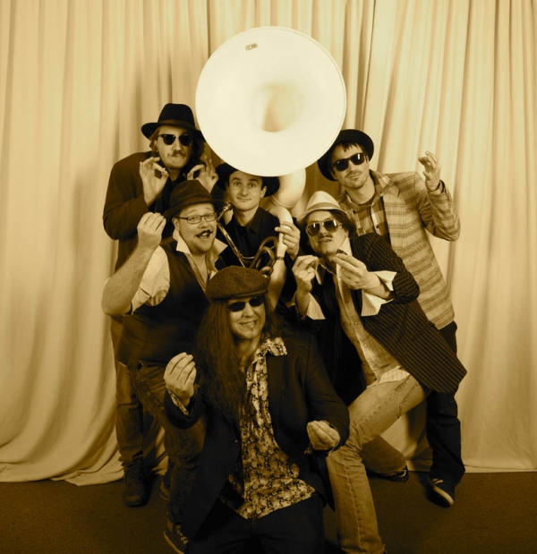 Brazzo Brazzone & The World Brass Ensemble