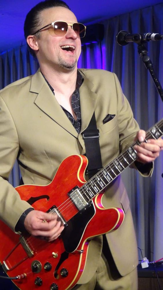 18 12 29 BluesSession KaiStrauss byAnkeBartels